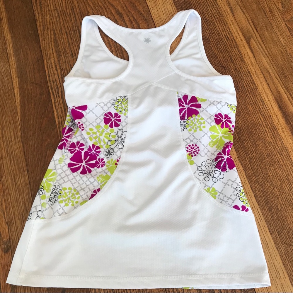 TEK Gear Workout Top.  Womens Size Medium - Picture 2 of 5